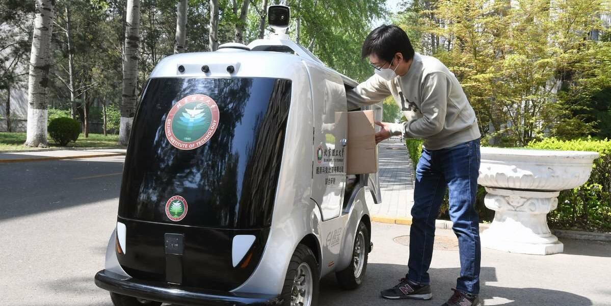 China has developed 5G unmaned delivery car
