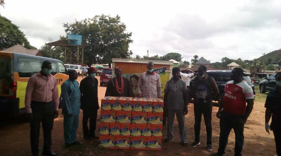 Councillor Donates Food Item to Less Privileged