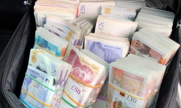 Police Arrest Over 700 Suspected Top-tier Criminals