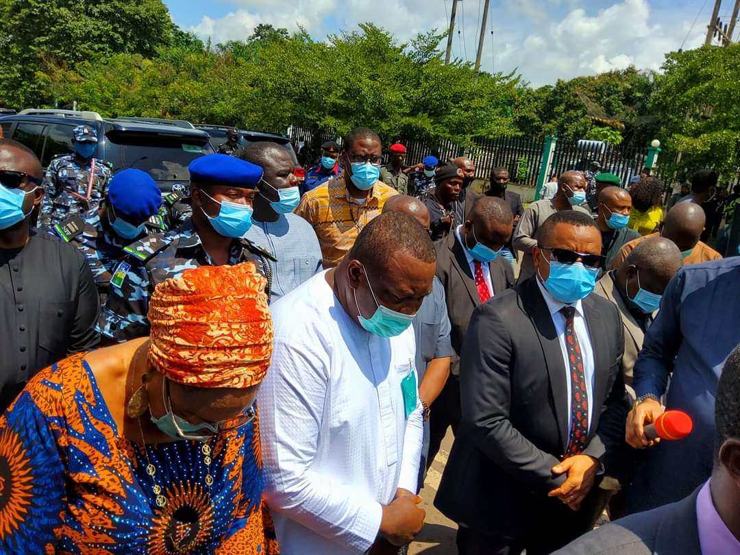 Gov. Ugwuanyi Addresses Protesters, Calls for a Minute Silence for Departed Souls