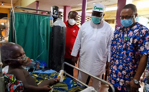 Gov. Ugwuanyi Visits Hospitalised Survivors of Kerosene Fire