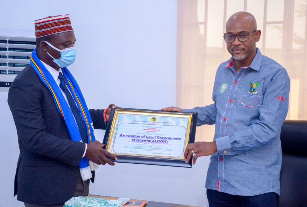 LEADS Africa Honours ALGON National President And Chairman Bariga Council HON. Alabi Kolade David As He Bags African Patriotism And Excellence For Grassroots Governance Award
