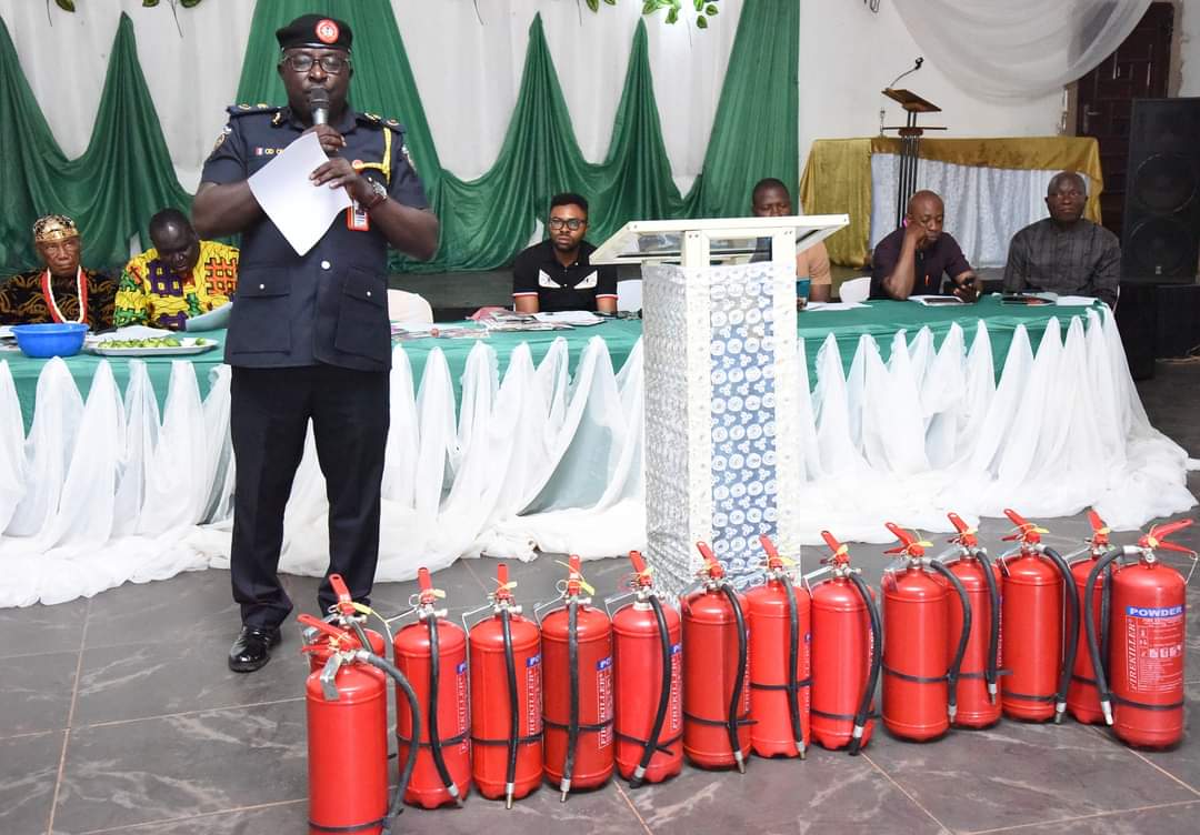 Enugu Fire Service Moves against Unauthorized Location of LPG/Cooking Gas Plants …Takes Safety Training Campaign to Nsukka, Igbo-Etiti LGAs The administration of Governor Ifeanyi Ugwuanyi of Enugu State through the State Fire Service has frowned at the spate of unauthorized and indiscriminate location of Liquefied Petroleum Gas (LPG)/Cooking Gas plants in the state, stressing that the associated risks are grievous because of the high inflammability of the substance. Speaking during the ongoing state-wide fire safety training workshop held separately at Nsukka and Igbo-Etiti local government areas, the State Chief Fire Officer, Engr. Okwudiri Ohaa, disclosed that “these small LPG refill outlets have geometrically increased the Fire Risk situation in our society today”. Engr. Ohaa who pointed that “it is the mandate of the fire service to fight fire, prevent fire and perform rescue functions during emergencies”, adding that part of the agency’s regulatory function is to “inspect, recommend appropriate fire safety measures and issue fire permit/fire safety reports where these LPG (Cooking Gas) outlets and plants should be located”. The Enugu State Fire Chief revealed that the State Fire Service has in its usual proactive nature embarked on enforcement to close and prosecute those behind all illegal LPG retail outlets and plants across the state. According to him, “As the Chief Fire Officer of Enugu State, I have constituted and empowered an enforcement team to ensure that the exercise is professionally done. The enforcement team is working with relevant stakeholders including the LPG Retail Association and the Nigeria Police to ensure that Enugu State continues to be safe. “A total compliance with fire safety is therefore demanded from all LPG (Cooking Gas) operators, domestic users and users of other flammable and non-flammable materials to avoid fire outbreak in Enugu State”. Engr. Ohaa who sought the cooperation and engagement of individuals and corporate bodies for “an air tight fire safety environment in Enugu State”, hinted that the workshops in Nsukka and Igbo-Etiti LGAs were in continuation of the fire safety awareness campaign across the 17 LGAs of the state aimed at safeguarding lives and property. “We adopted this approach of engagement with the traditional institutions, the Presidents General, Market Leaders, Neighborhood Watch groups, religious and youth groups because we want this fire safety workshop to be wholesome to create a safer and more secured living environment for us, our friends and family. “For this reason, we stand with His Excellency, Governor Ifeanyi Ugwuanyi, the Executive Chairman of Nsukka LGAs, Hon. Barr. Cosmas Ugwueze, the Executive Chairman of Igbo-Etiti LGA, Hon. Mrs. Nkechi Ugwu-Oju, and other 15 Council Chairmen, together with the good people of Enugu State to say No to fire outbreak in Enugu State”. In her speech, the Chairman of Igbo-Etiti LGA, Hon. Mrs. Ugwu-Oju applauded Gov. Ugwuanyi for his exceptional leadership, and for providing the enabling environment for the council chairmen to work to complement the efforts of his administration in addressing the plight of the people in the rural areas. Mrs. Ugwu-Oju described the fire safety outreach as awesome and educating, saying that “we have learnt a lot”. Also in his speech, the Chairman of Nsukka LGA, Hon. Ugwueze thanked Gov. Ugwuanyi for availing the people at the grassroots the unique opportunity to be educated and sensitized on fire. Represented by the Secretary of the Council, Hon. Charles Nnamdi Onyeke, Hon. Ugwueze equally commended the State Chief Fire Officer, Engr. Ohaa for his vast knowledge in the fire sector, urging the participants to utilize what they learnt from the training to enhance the safety of their environment. Speaking at the event, the Chairman, Council of Traditional Rulers, Enugu North Senatorial District, Igwe Barr. R.S.N. Eze lauded Gov. Ugwuanyi for the proactive measures as well as the positive transformation being witnessed in the State Fire Service. Igwe Eze stated that the upgrade of the fire service stations and construction of new ones have enabled the people of the state to benefit maximally from the services of the agency, stressing that the fire safety workshop was unprecedented in the history of the state. His words: “This enlightenment has made us to know certain things. Formerly, I didn’t know that one has to crawl in the event of fire outbreak; I thought that one must run. “We sincerely thank and highly commend our governor, His Excellency, Rt. Hon. Ifeanyi Ugwuanyi for the numerous innovations his administration has brought to bear in the transformation of the fire sector for the safety of lives and property in Enugu State”.