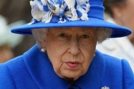 Queen Elizabeth Tested Positive For COVID-19, But Death Rumour Untrue - Sources