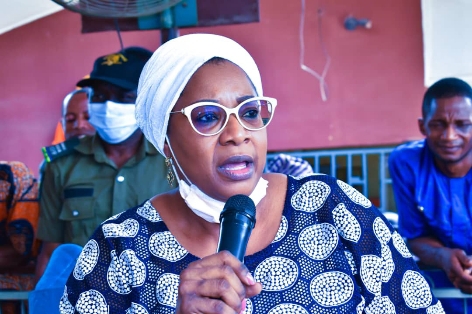 Rep Akande-Sadipe Trains, Empowers 200 Constituents