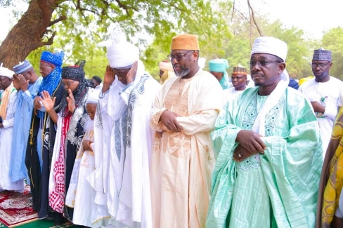 Eid-El-Fitr: Governor Abubakar Sani Bello Urges the People To Embrace Peace