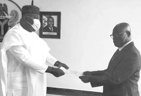Governor Ifeanyi Ugwuanyi of Enugu State swore-in Hon. Justice Afojulu Raymond Ozoemena as Chief Judge of Enugu State
