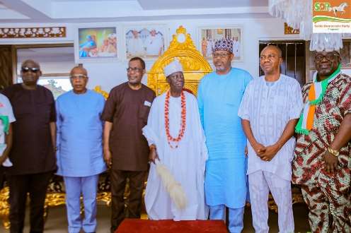 SDP Presidential Campaign Team Pays Courtesy Visit to HRH Oba Joseph Olubiyi Toriola Ajibise Ogo 1
