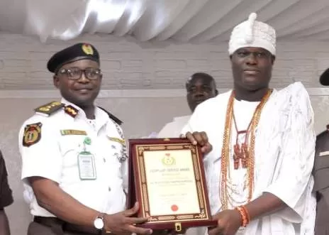 Nigeria Peace Corps: Ooni Donates 100 Hectares Of Land For Training School
