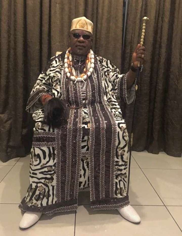 Eze Ogbozarra III HRM Eze William Ezugwu