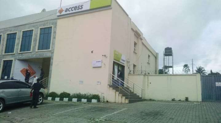 Oyo Govt Seals Commercial Banks, Telecoms
