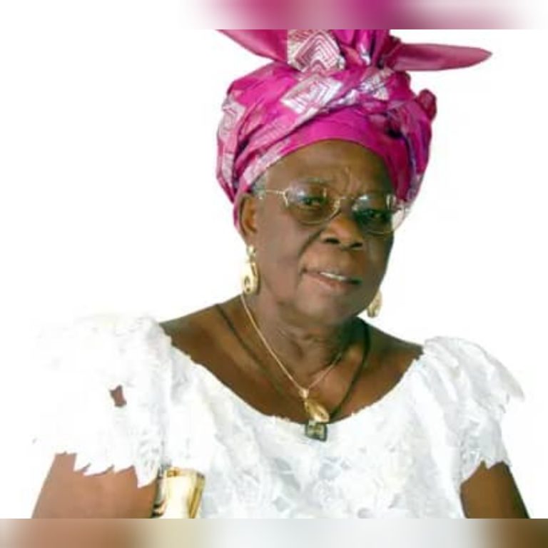 Mama Paulina Powder Ewherido