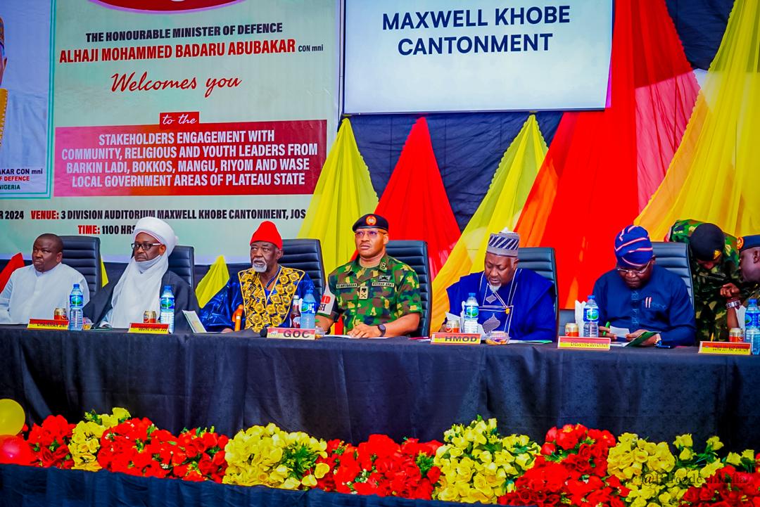Defence Minister Badaru Abubakar Engages Plateau Stakeholders on Security Concerns, Commends Personnel Fighting Insurgency