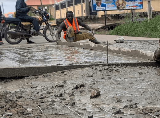 Zion plaza-Olusoji road, which links Alao-Akala expressway, Ibadan