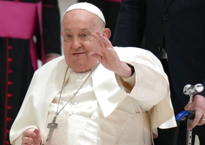 Pope Francis Makes First Public Appearances in Weeks