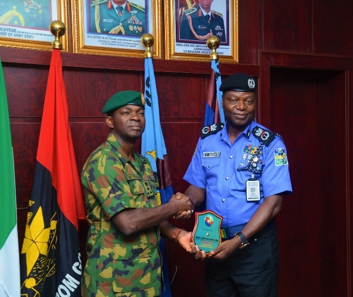 Commissioner of Police, Cross River State Command, CP Olusegun Eyitayo Omosanyin and the Commander, 13 Brigade Headquarters of the Nigerian Army, Calabar 