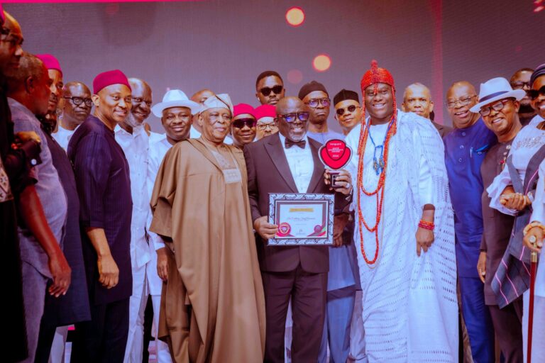 The Delta State Sports Commission has extended heartfelt congratulations to Governor Sheriff Oborevwori on his recognition as Governor of the Year 2024 (Good Governance) at the Vanguard Personality of the Year Awards.