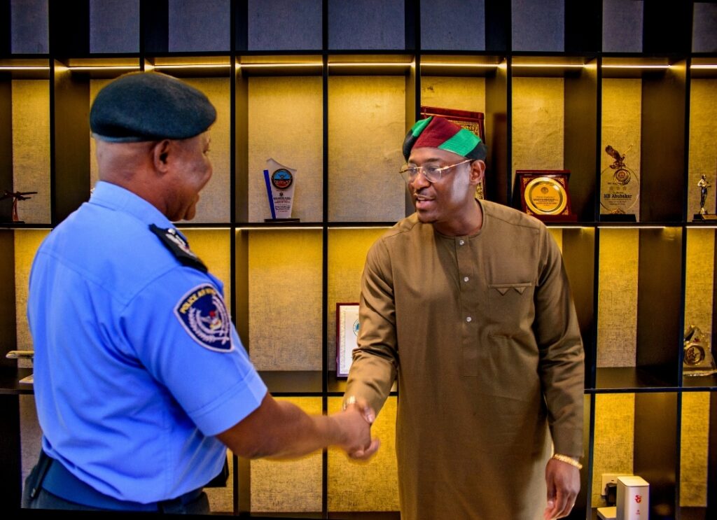 NSIB DG Alex Badeh Jr and CP Martin Nwogoh