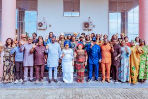 In a commendable act of corporate philanthropy, FOOSTODEY, a Non-government organisation, has donated N5 million to the You Matter Charity Foundation, founded by the First Lady of Delta State, Deaconess Tobore Oborevwori