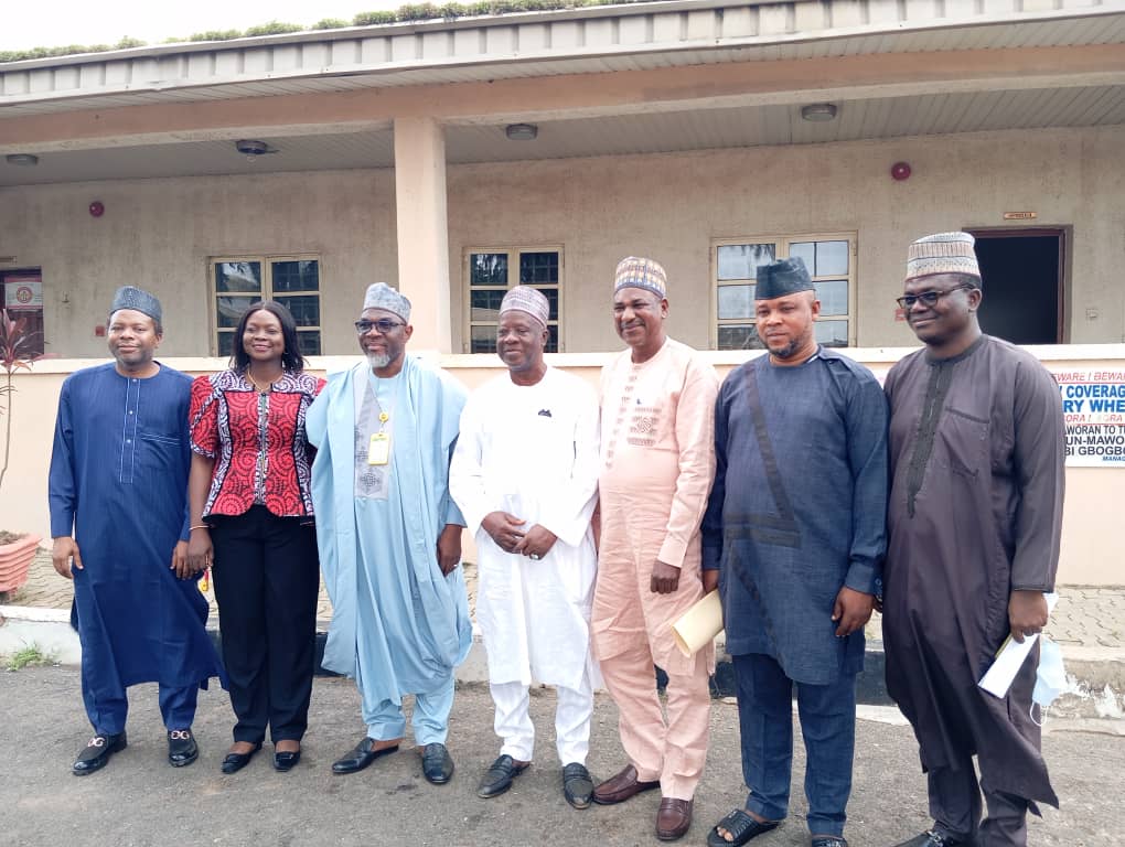 LR: Deputy Chairman of the Medical Advisory Committee, KWASUTH, Dr. Ismail Obalowu; Chairman of the Medical Advisory Committee, Dr. Ogunlaja Idowu; Chairman of the Governing Council, Kwara State University, Molete, Prof. AbdulGaniyu Ambali; KWASU Vice Chancellor, Prof. Sheikh Luqman Jimoh; Chief Medical Director, KWASUTH, Dr. Bola Ahmed; Hospital Secretary, Mallam Yusuf Aliyu; and HOD Surgery, Dr. Anthony Ajiboye, in a group photograph during a courtesy visit of the latter to KWASUTH.