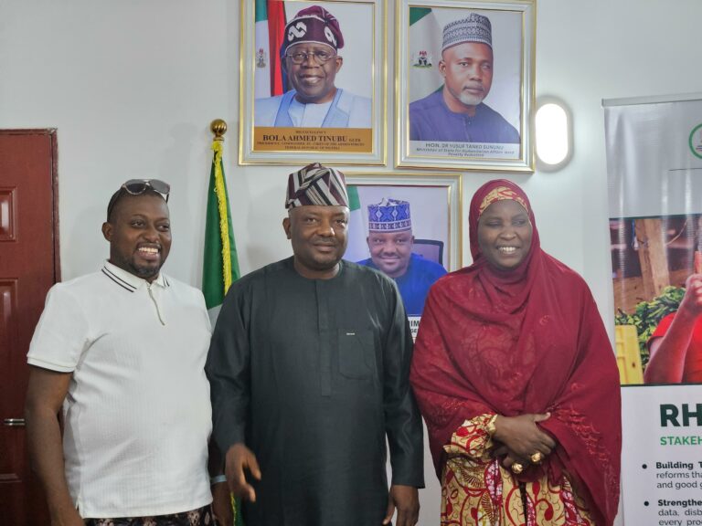 National Social Investment Programme Agency (NSIPA) has opened a new chapter of collaboration with political youth and women leaders of the ruling All Progressives Congress (APC) to expand the reach and impact of the Government Enterprise and Empowerment Programme (GEEP) nationwide.
