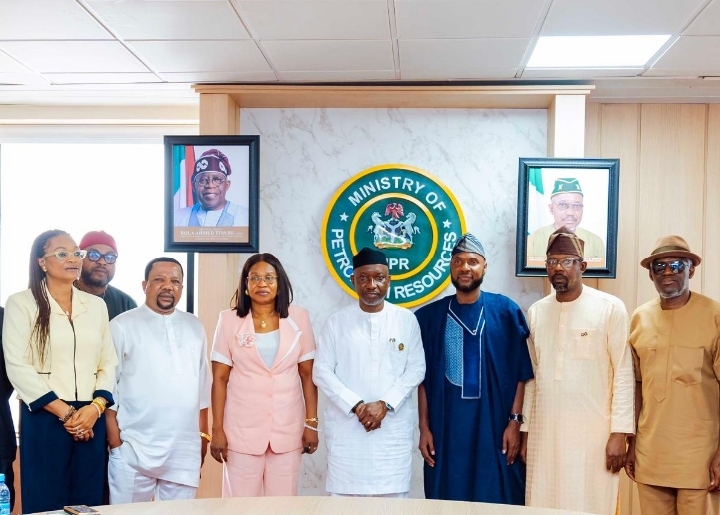 A new phase of collaboration between Nigeria’s local government system and the Federal Ministry of Petroleum Resources was set in motion on Thursday, as the leadership of the Association of Local Governments of Nigeria (ALGON) held high-level talks with the Honourable Minister of State for Petroleum Resources (Gas), Ekperikpe Ekpo, in Abuja.